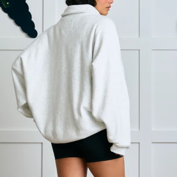 Dairy Boy Turtleneck Sweatshirt Heather Grey M/L New With Tags - Picture 4 of 7